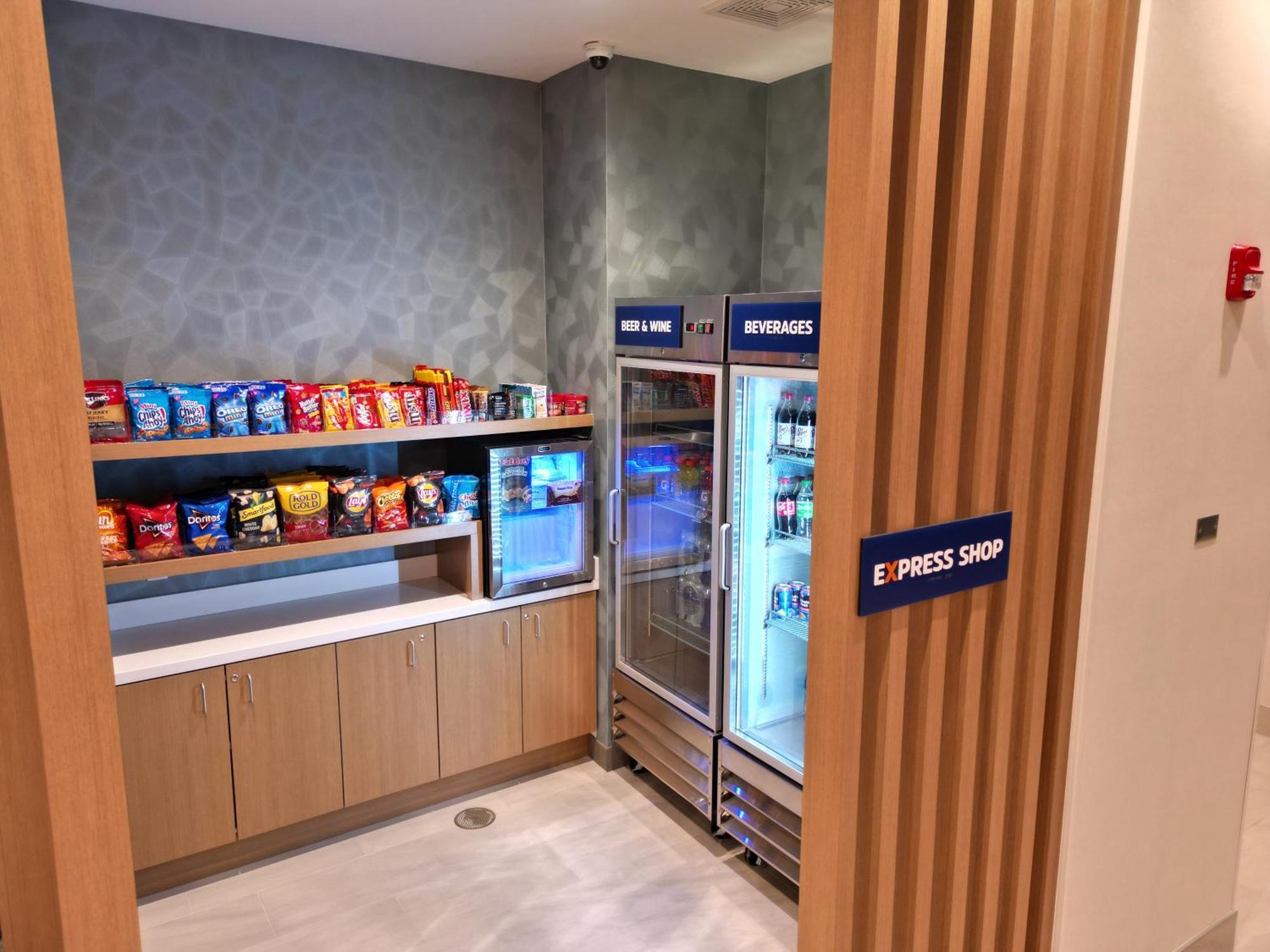 Holiday Inn Express & Suites Chicago Schaumburg By Ihg Екстер'єр фото