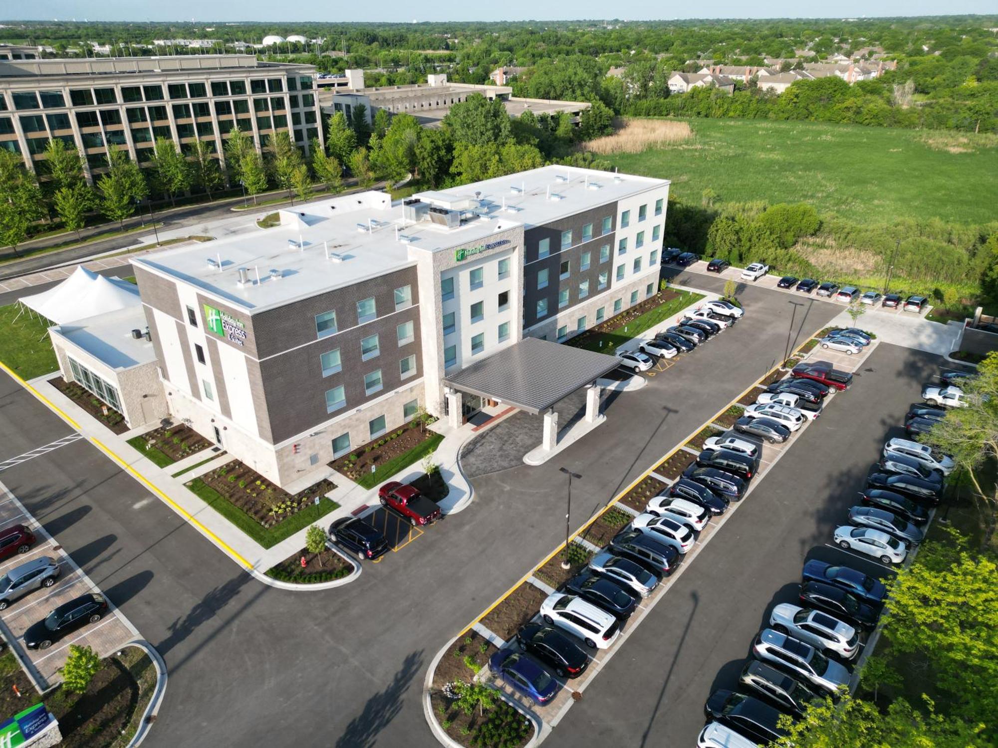 Holiday Inn Express & Suites Chicago Schaumburg By Ihg Екстер'єр фото