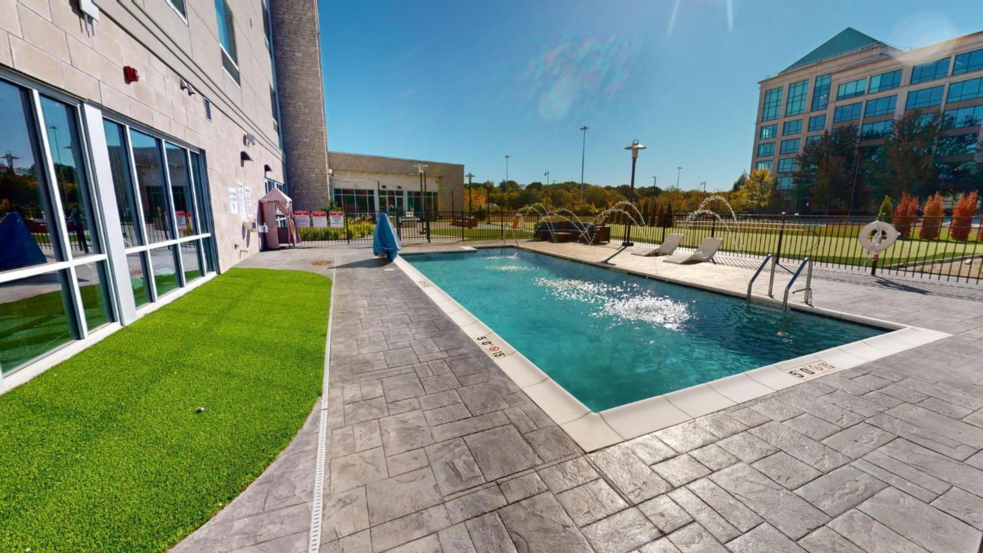 Holiday Inn Express & Suites Chicago Schaumburg By Ihg Екстер'єр фото