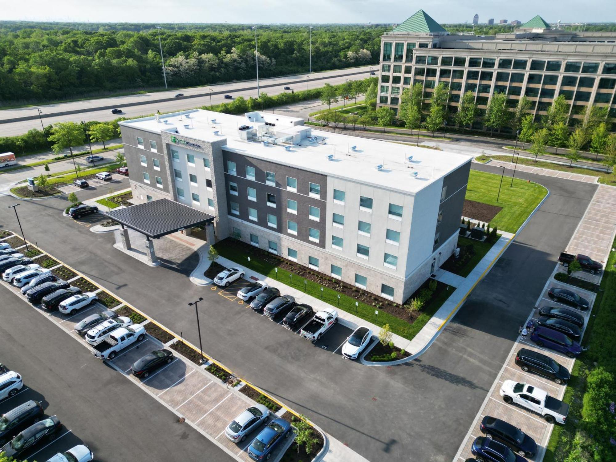 Holiday Inn Express & Suites Chicago Schaumburg By Ihg Екстер'єр фото