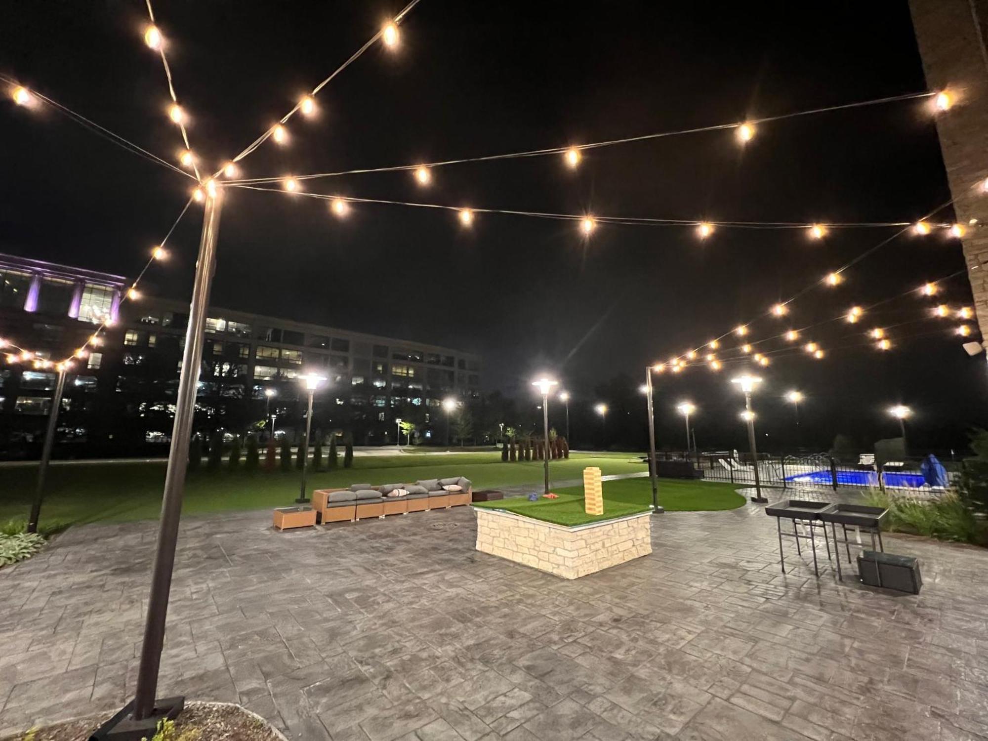 Holiday Inn Express & Suites Chicago Schaumburg By Ihg Екстер'єр фото